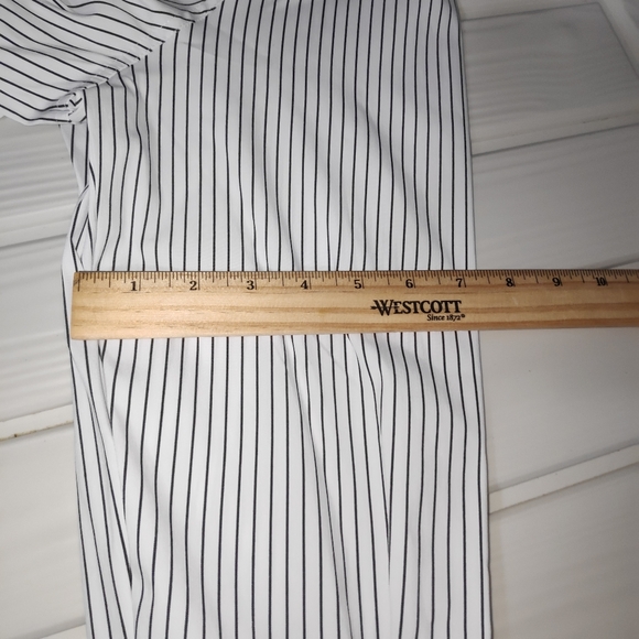 #TimeAndTru 3XG Stretch Wrinkle Resistant - Picture 7 of 7